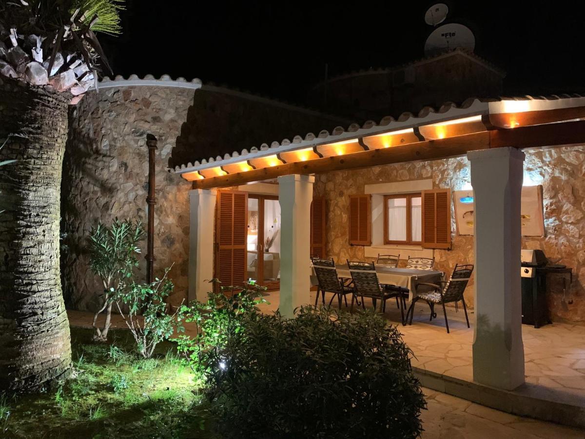 Villa Sanchez In Strandnahe Mit Pool, Jacuzzi, Klima, Wifi, Gas Bbq Santanyi Exterior photo