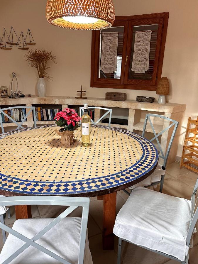 Villa Sanchez In Strandnahe Mit Pool, Jacuzzi, Klima, Wifi, Gas Bbq Santanyi Exterior photo